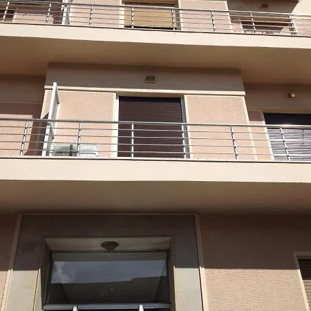 Elegant Apartment